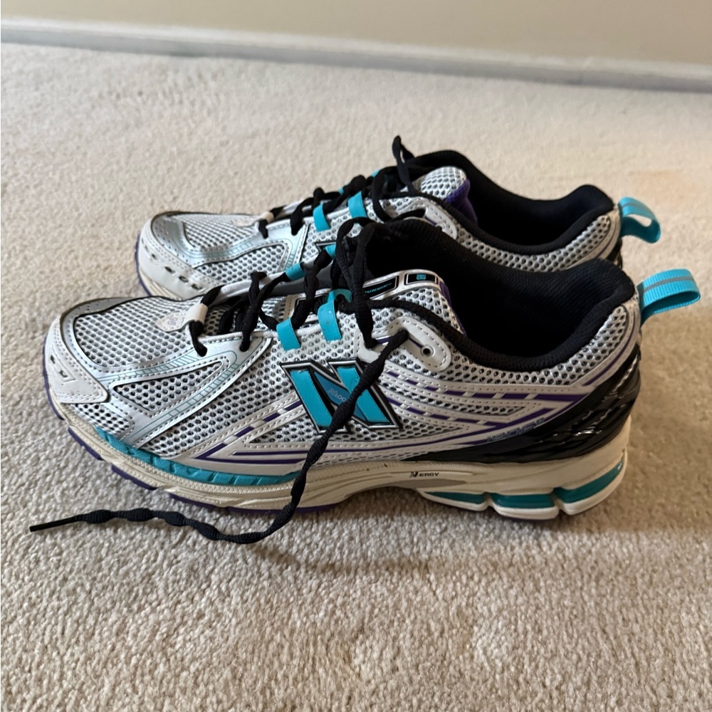 New Balance men’s sneaker